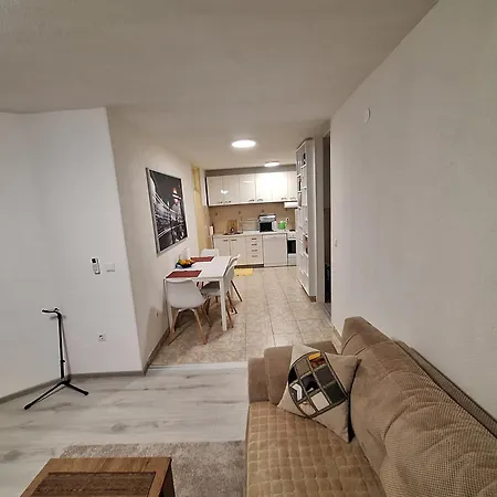 Tonci Apartment