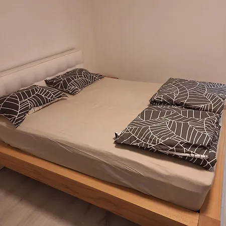 Tonci Apartment